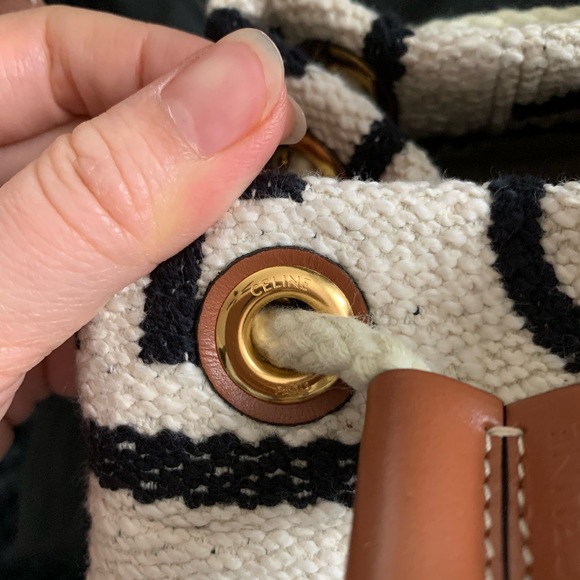 Celine teen drawstring bucket bag - Picture 8 of 12